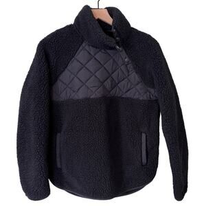 Abercrombie & Fitch Women's Black Asymmetrical Snap Button Fleece Size xs